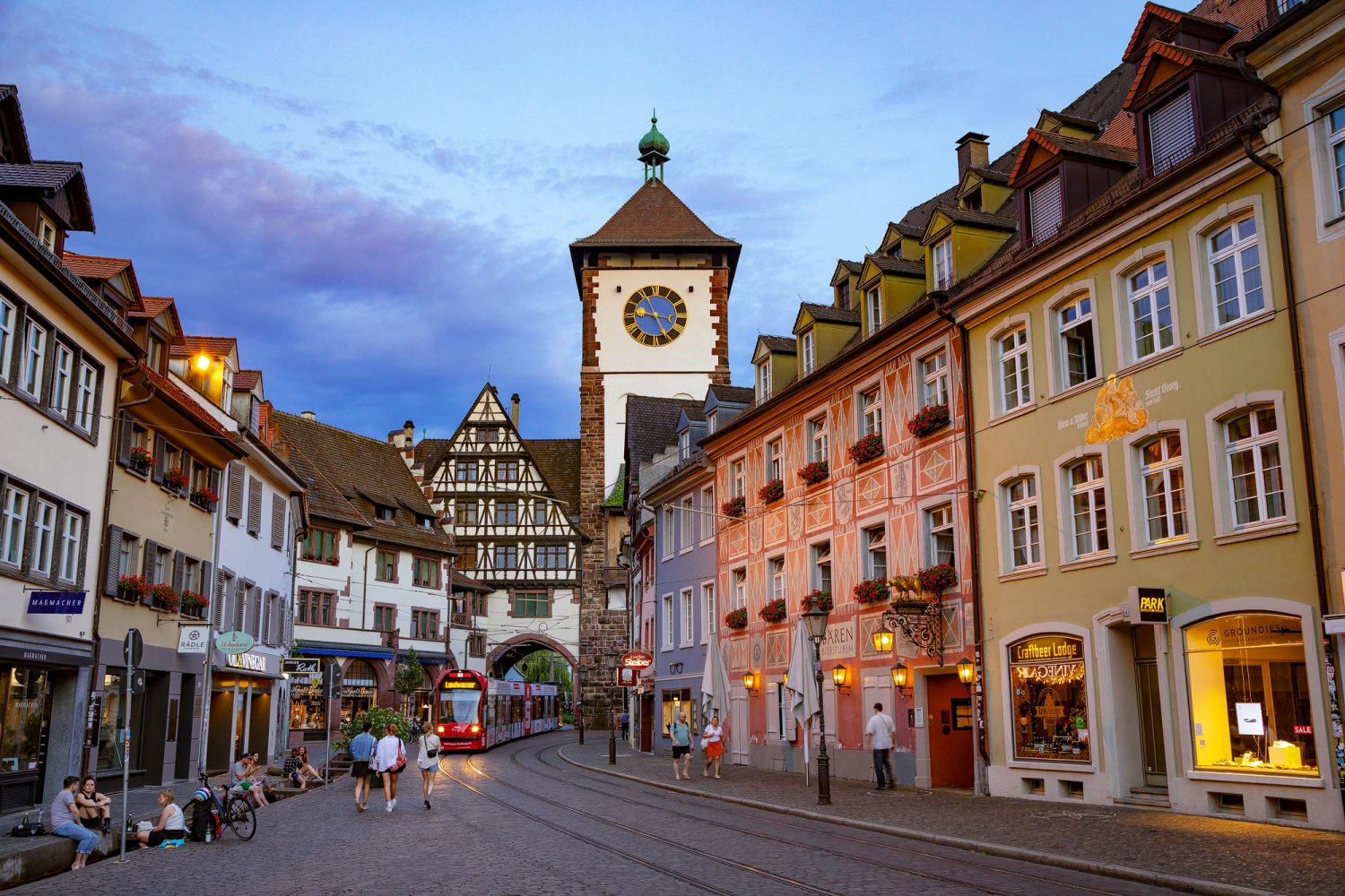 01 - Oberlinden mit Schwabentor, Freiburg