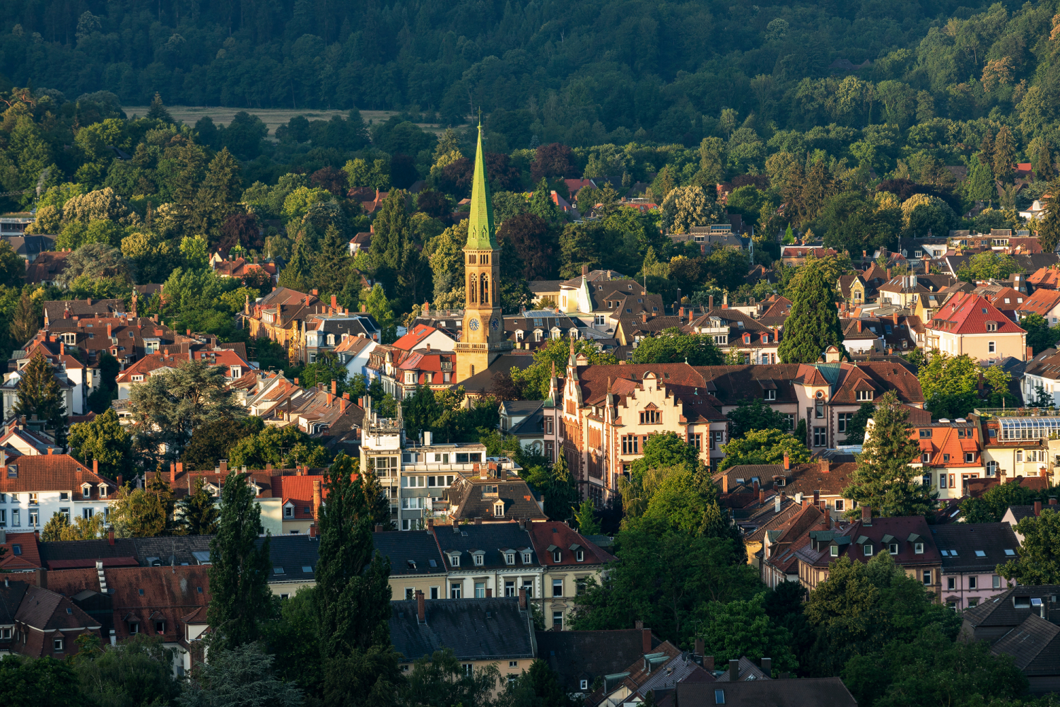 10 - Christuskirche in der Wiehre