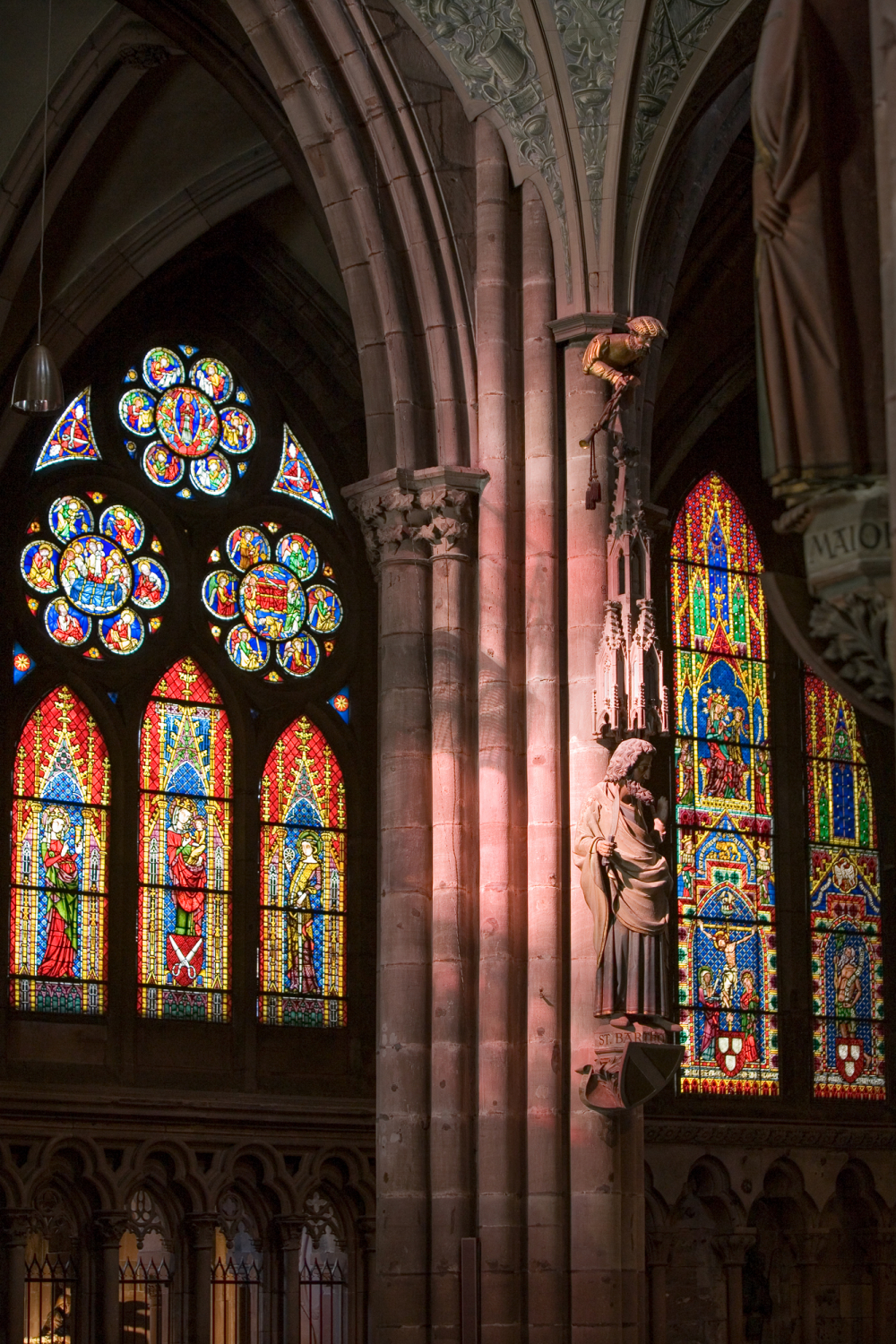 05 - Glasfenster am nördlichen Langhaus