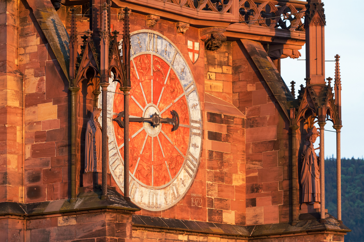 05 - Turmuhr am Freiburger Münster