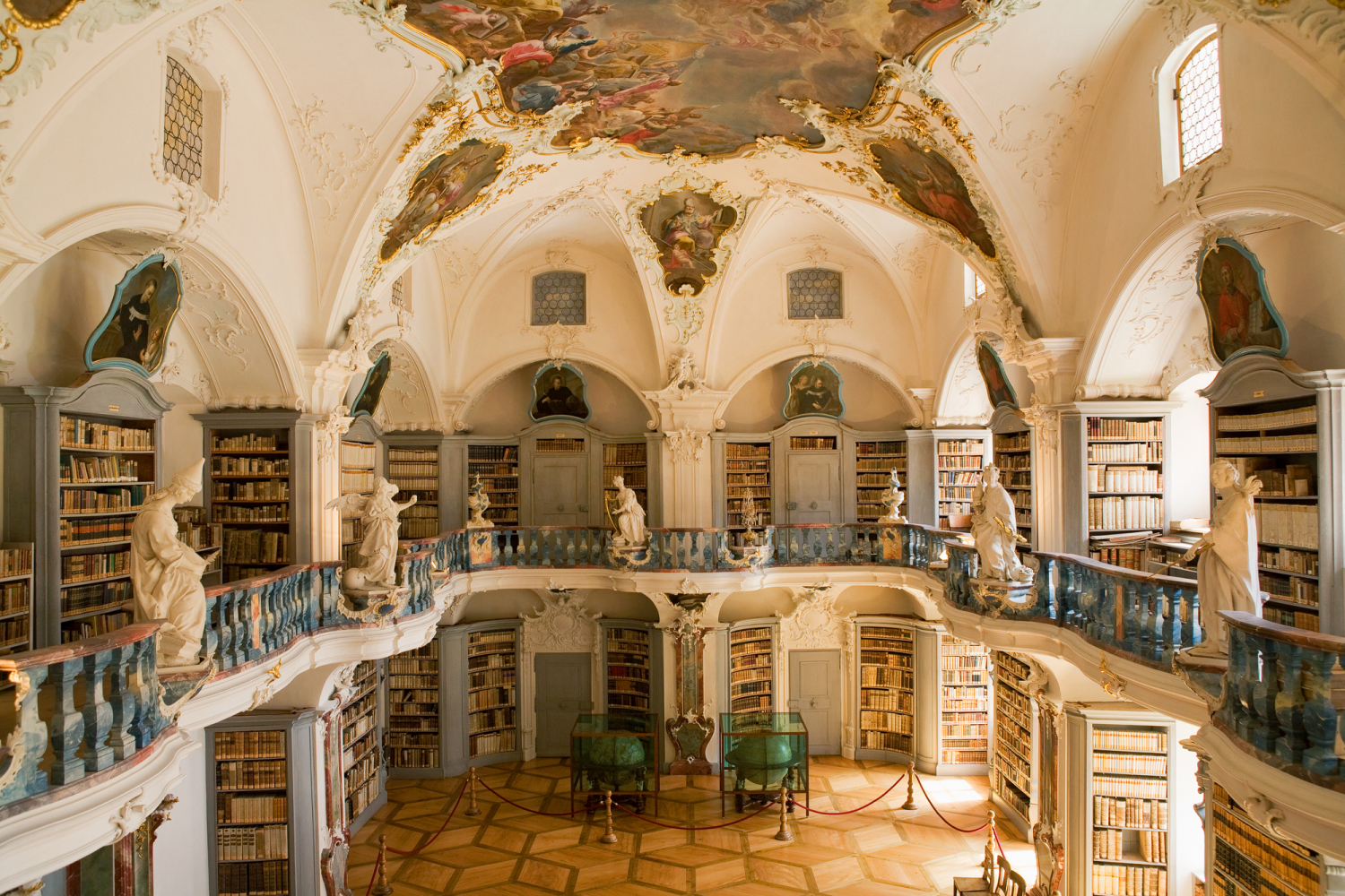Klosterbibliothek in Sankt Peter